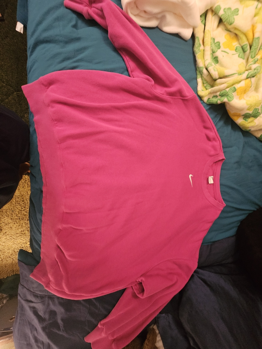 Nike Bright Fuchsia Crewneck Sweatshirt